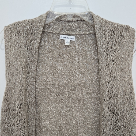 Croft & Barrow Women's Beige Open-Front Open Knit Sweater Vest - Picture 2 of 7